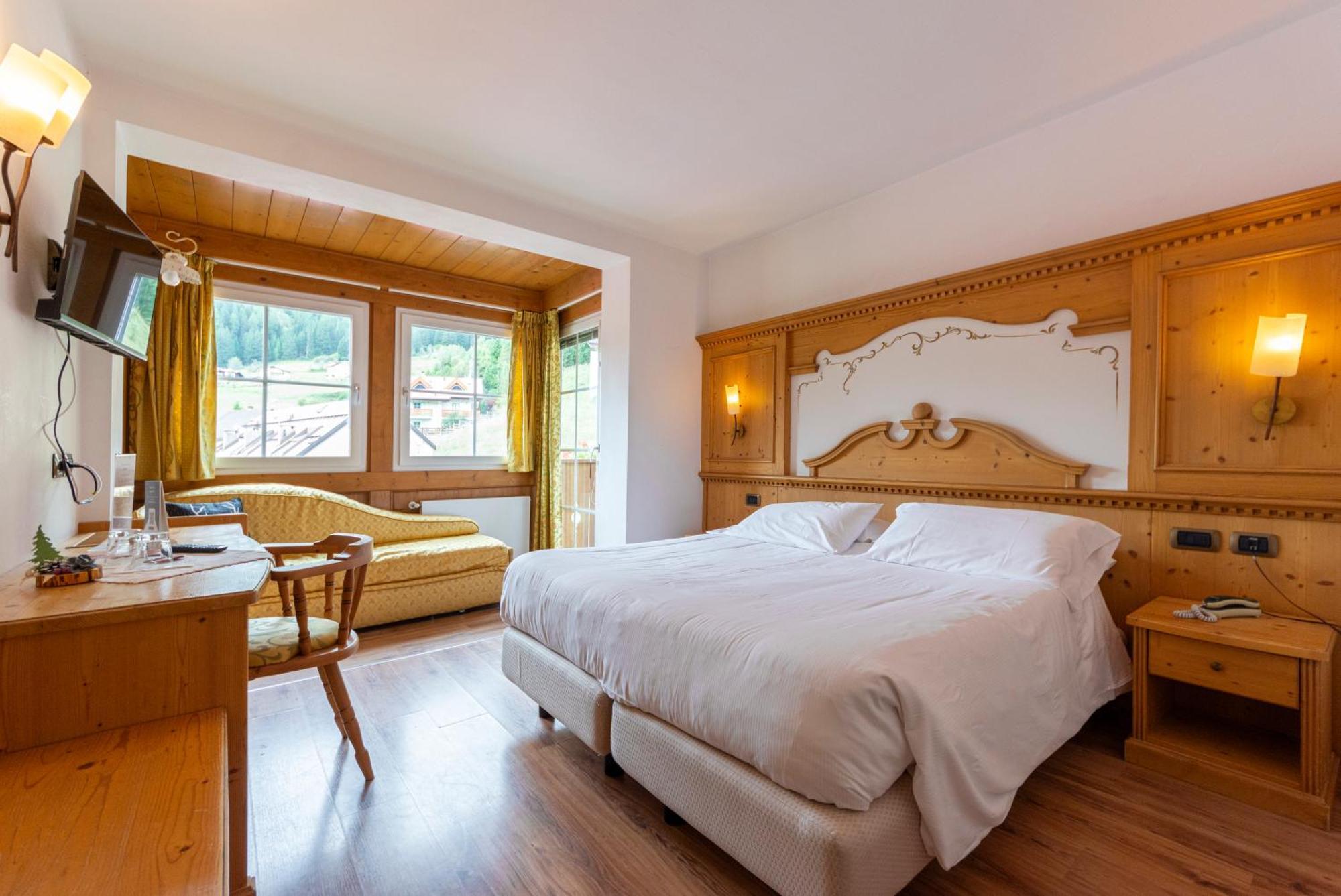 Monza Dolomites Hotel Moena Exterior photo